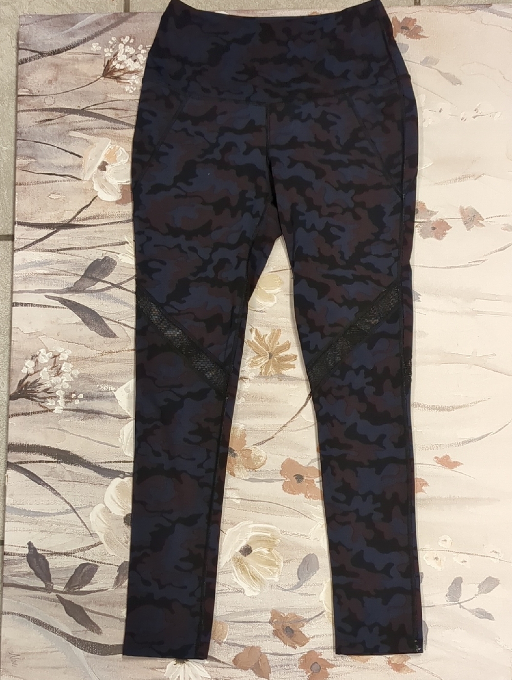 Splits59 Purple and Black Camo Leggings